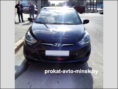 Прокат седана HYUNDAI Accent в Минске без водителя