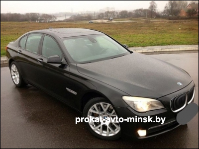 Аренда седана BMW 7-reihe (F01) в Минске с водителем